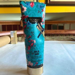 Victoria’s Secret❤️SOLD❤️